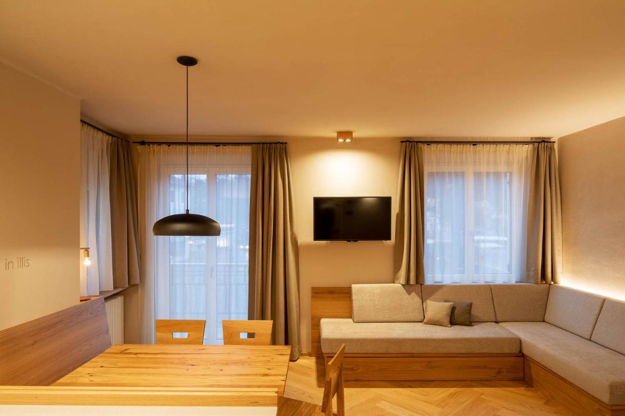 Ladurner Suites Мерано Экстерьер фото