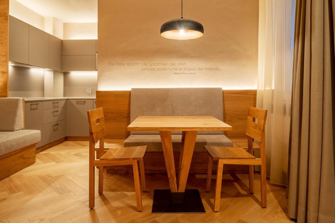 Ladurner Suites Мерано Экстерьер фото